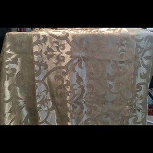 Gold tablecloth 60”x120” extra long
